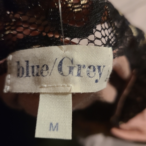 Soft off shoulder blue/Grey brand top - Picture 4 of 5